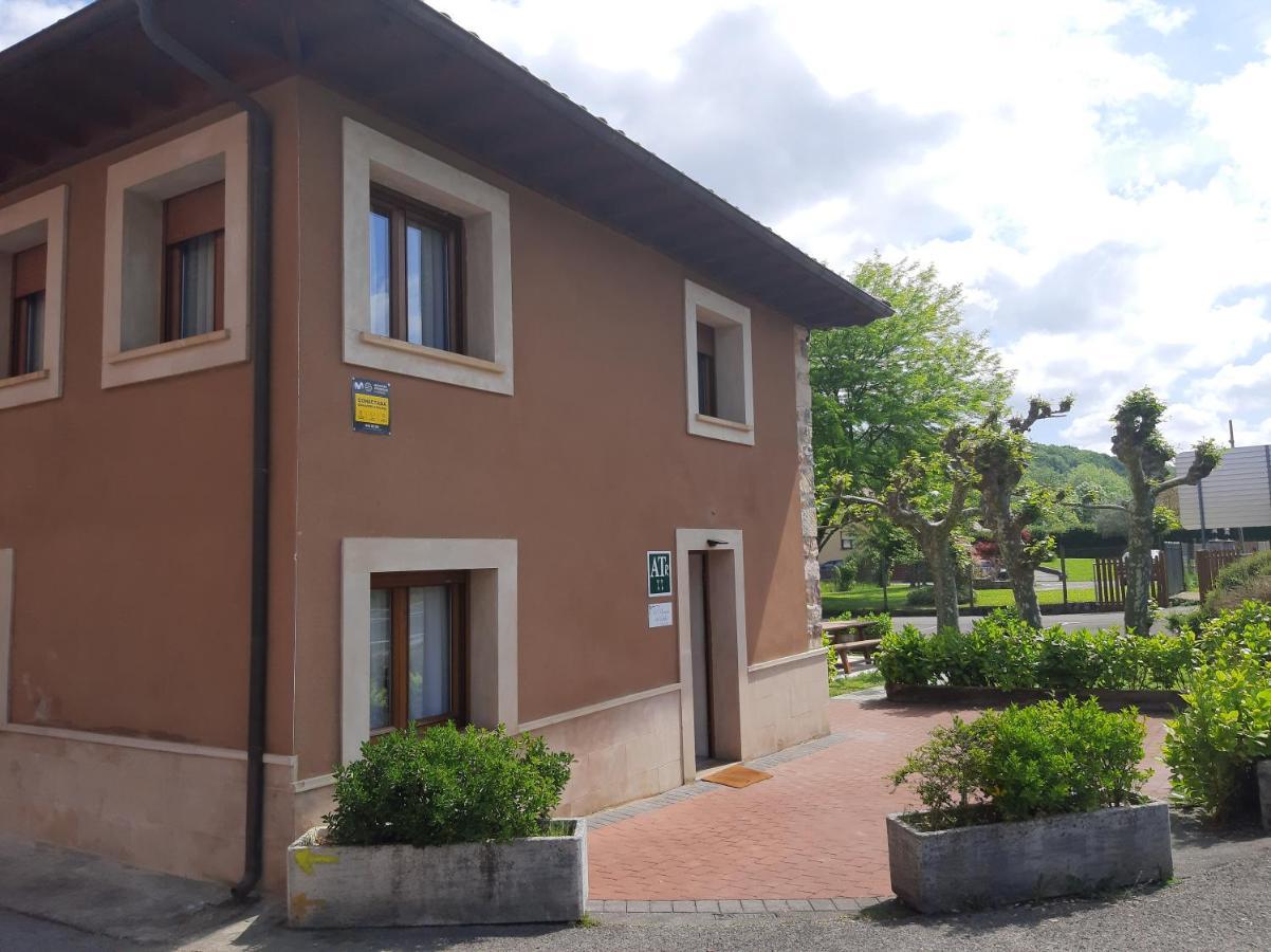 El Puentin Del Sella Con Wifi Y Parking Gratuito Leilighet Onís Eksteriør bilde